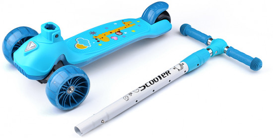 Самокат трёхколёсный