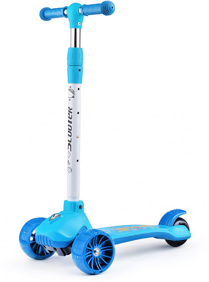 Самокат трёхколёсный