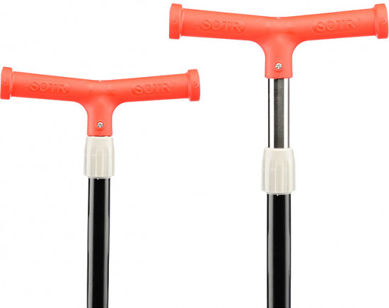 Самокат трёхколёсный