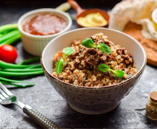 Каша гречневая с говядиной