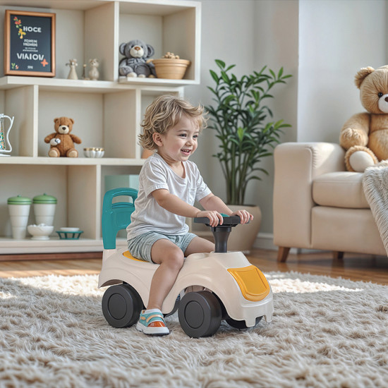 Машина-каталка с клаксоном