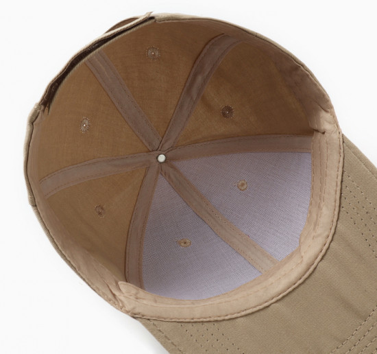 Кепка однотонная на липучке