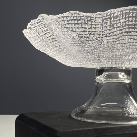 Фруктовница на ножке