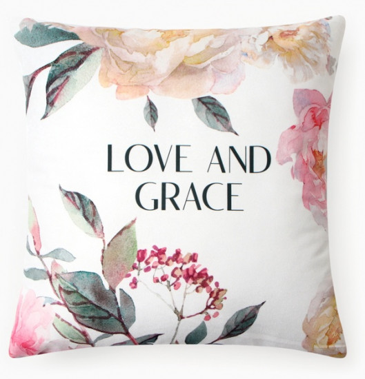 Подушка декоративная «Love and grace»