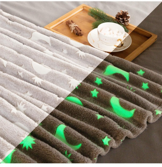 Плед светящийся в темноте «Луна»