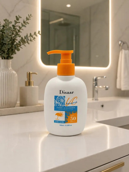 Солнцезащитный осветляющий лосьон  Vitamin C & Niacinamide Sunscreen Lotion Spf 50+, 180 мл
