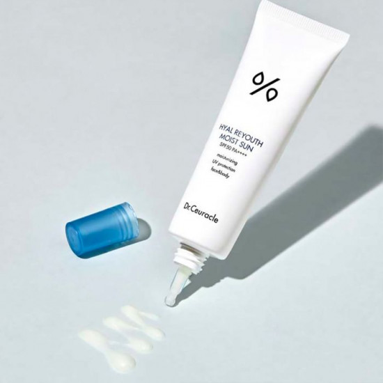 Солнцезащитный крем с гиалуроновой кислотой Hyal Reyouth SPF50+