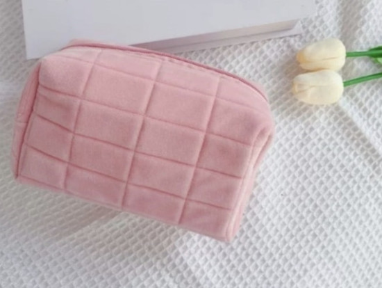 Мягкая косметичка 