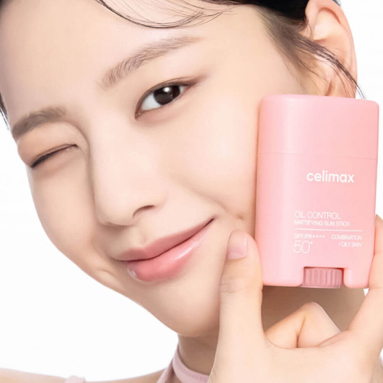 СПФ стик для жирной кожи «Oil Control Mattifying Sun Stick SPF50+ PA++++»