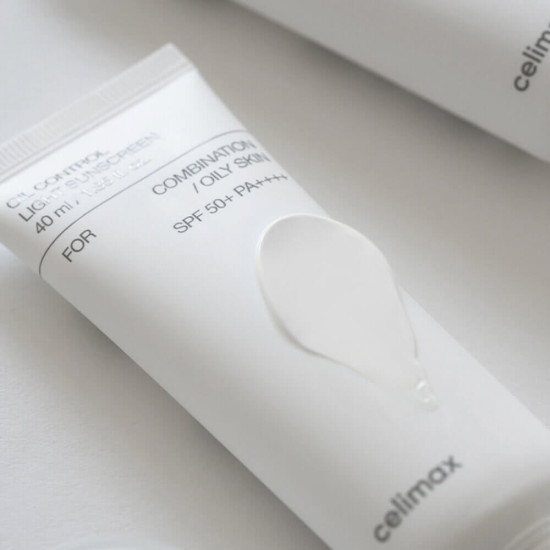 Спф Крем Oil Control Light Sunscreen 40 ml