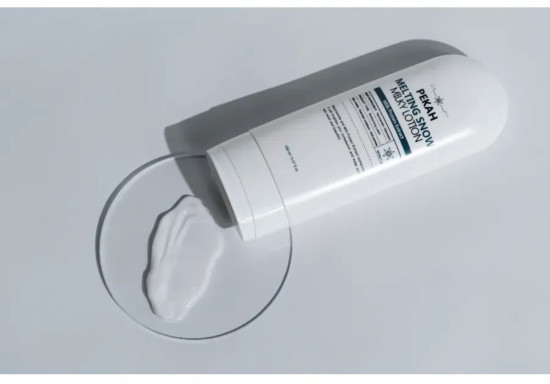 Лосьон для лица омолаживающий с молочными протеинами «Melting Snow Milky Lotion»