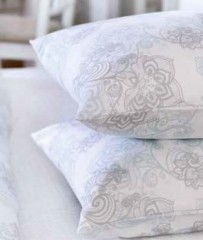 Комплект постельного белья «Ажурная дымка» (арт. 1470, евро, сатин, 2 наволочки 70х70 и 2 наволочки 50х70, пододеяльник на молнии) - Фото 1