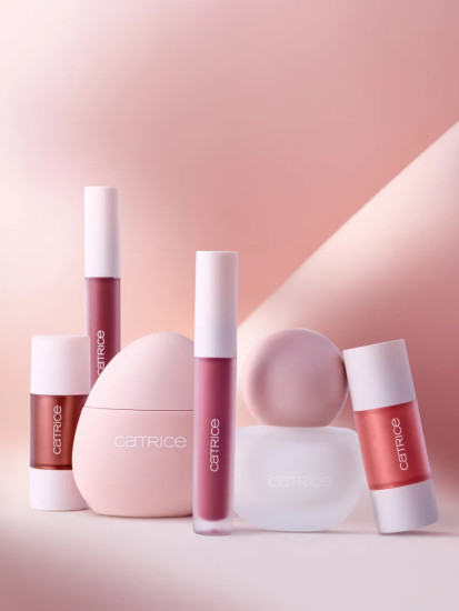 Помада-мусс для губ «Pillow Matte Lip Mousse», оттенок C01 Soft Peony