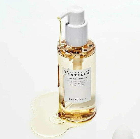 Масло гидрофильное Madagascar Centella Light Cleansing Oil