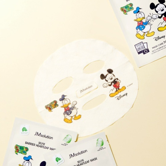 Маска для лица Disney collection selfie barrier heartleaf mask