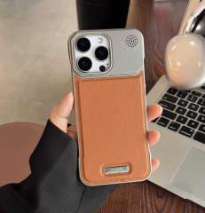 Чехол для iPhone 16 Pro кожаный с металлической защитой камеры, премиум кейс, коричневый - Фото 3