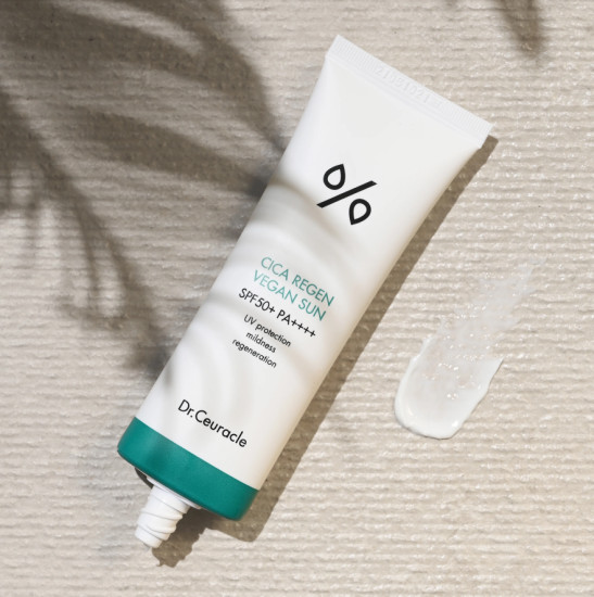 Крем для лица солнцезащитный веганский «Cica Regen Vegan Sun» SPF50+ PA++++