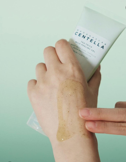 Skin1004 гоммаж Madagascar Centella Tea-Trica Mild Peeling Gel