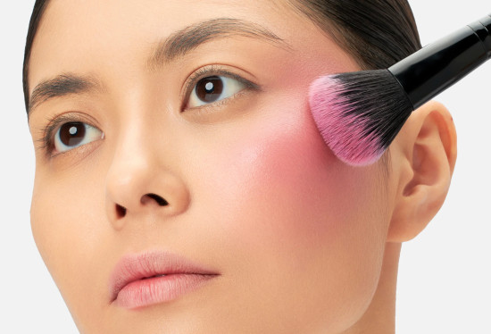 Румяна для лица жидкие «Strobe Beam Liquid Blush», оттенок Magic Aura
