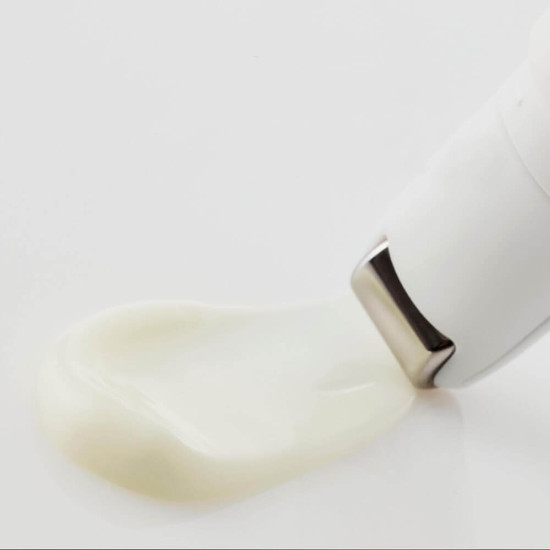 Крем вокруг глаз Retinol Flat Iron Eye Roller