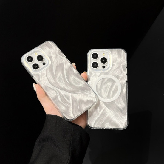 Чехол для iPhone 15 Pro серебристый