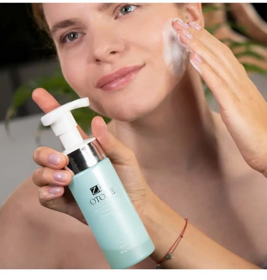 Пенка для лица Otome Aqua Basic Moisturising Cleansing Foam