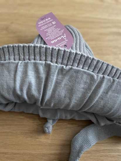 Шапка детская осенне-весенняя с завязками