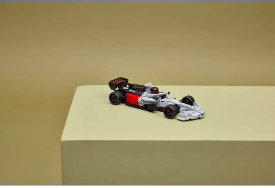 Speed Champions Болид Audi Revolut F1 Team R26 77259