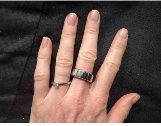 Смарт-кольцо Oura Ring 4 серебристый