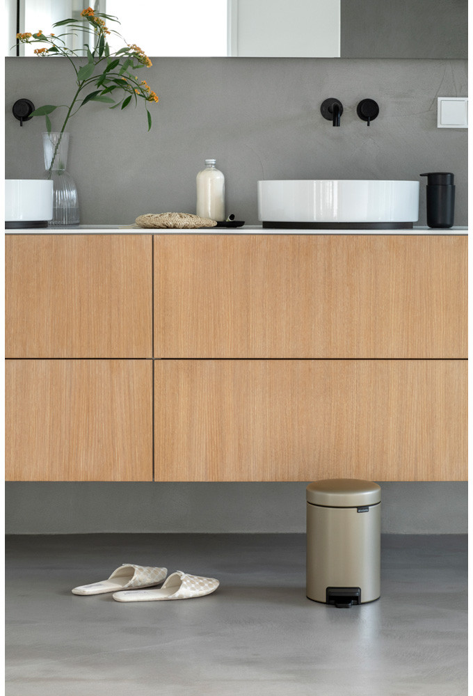 Бак мусорный с педалью | NewIcon | Brabantia | Фото 1