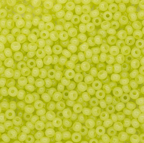 Бисер «Dyed Alabaster»