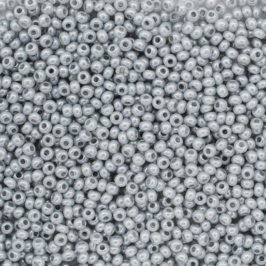 Бисер «Alabaster Metallic»