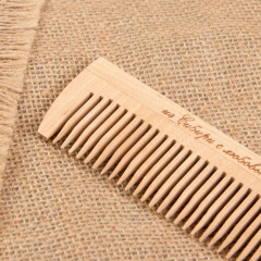 Расческа для волос деревянная - Фото 1