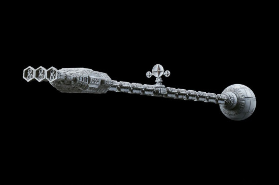 Модель корабля «Discovery One»