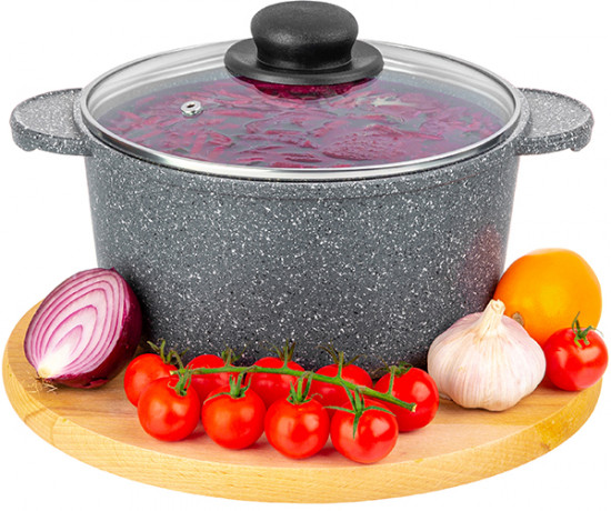 Кастрюля с крышкой