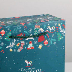 Пакет-коробка «Счастья в Новом году» - Фото 3