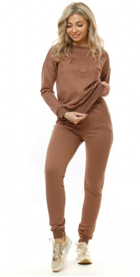 Костюм женский