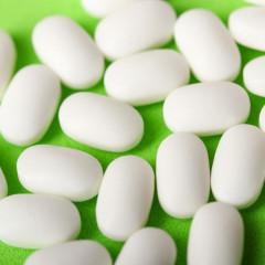 Драже в банке с шапочкой «Снежного года» - Фото 2