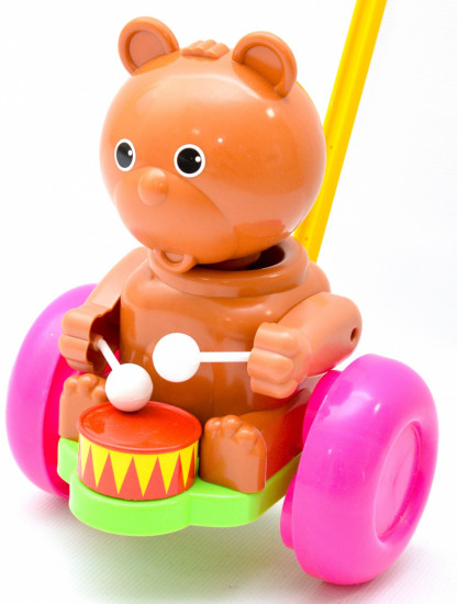 Игрушка-каталка «Мишка-барабанщик»