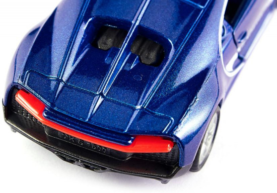 Машина «Bugatti Chiron»