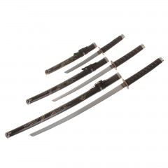 Катаны сувенирные 3 в 1 на подставке, черные ножны, резной дракон - Фото 1