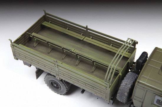 Модель сборная «Грузовой автомобиль К-4350»