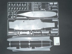 Сборная модель "Российский тяжелый авианесущий крейсер "Адмирал Кузнецов" - Фото 1