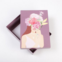 Коробка подарочная «Девушка с цветами» - Фото 2