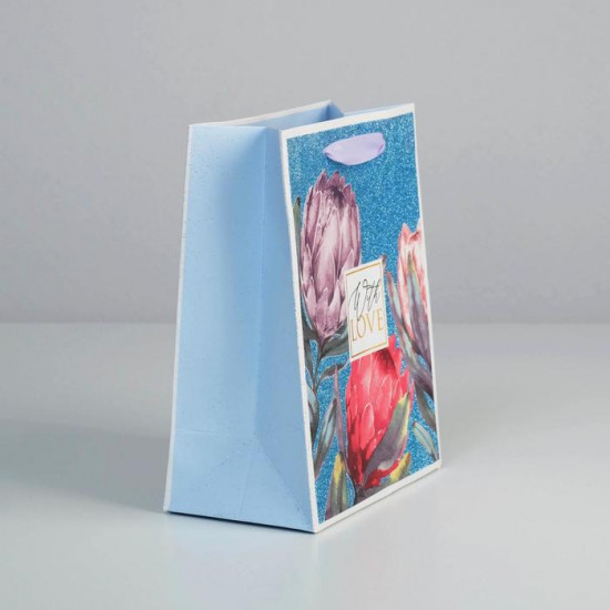 Пакет подарочный «With love»