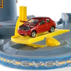 Автомобильный центр с дорогой - Фото 2