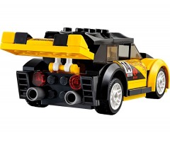 Гоночный автомобиль - Фото 2