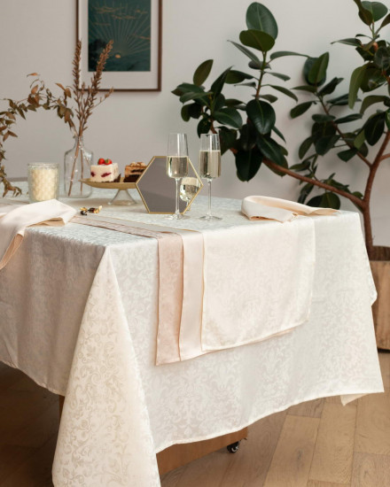 Дорожка на стол «Бекки»