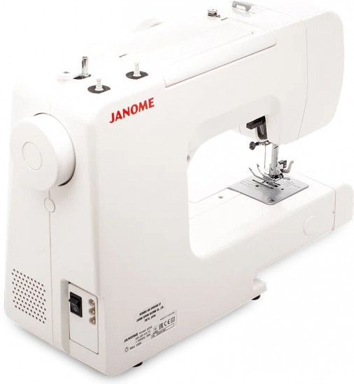 Швейная машина Janome 2152