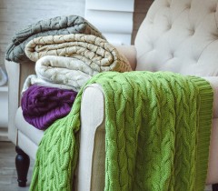 Плед вязанный люкс «Косички» (салатовый, 1,5-спальный, 100% акрил, размер 152х127+20 см) - Фото 6